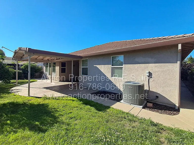 6145 Crater Lake Dr — Photo 62