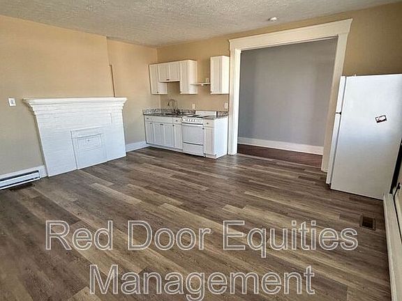 2nd image of 508 N Columbus St APT 4