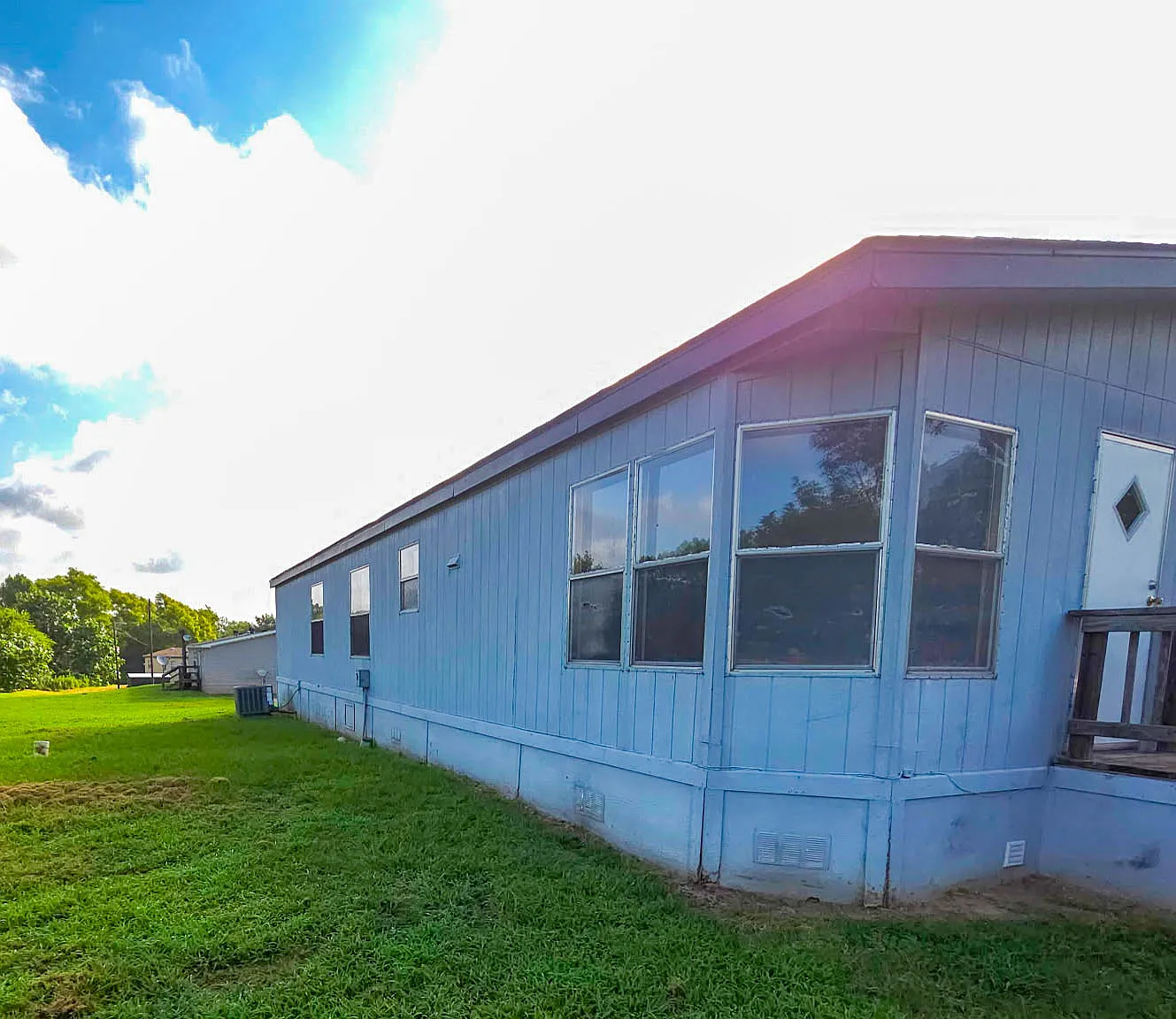 3 bed, 1600 sqft, $1,349 — Photo 1