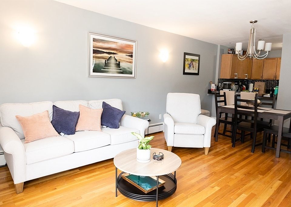 1st image of 48 Coffey St APT 1B