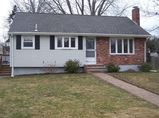 121 Whitmore St, Brockton, MA 02301