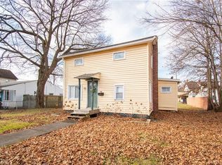416 N Cedar Ave, Niles, OH 44446