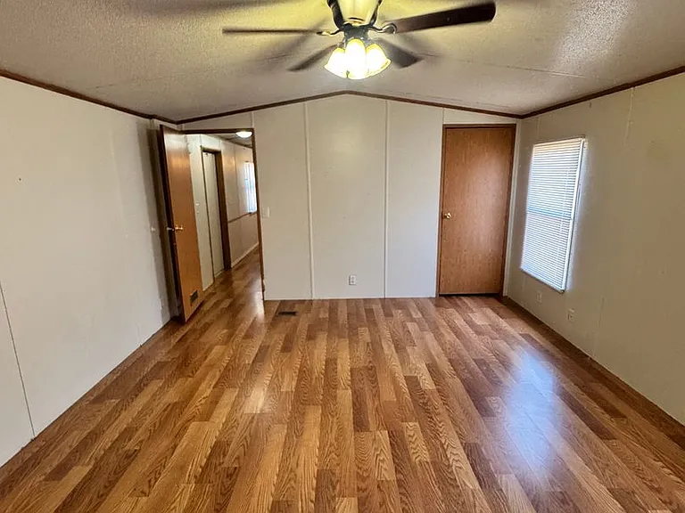 1237G Longbranch Rd — Photo 15