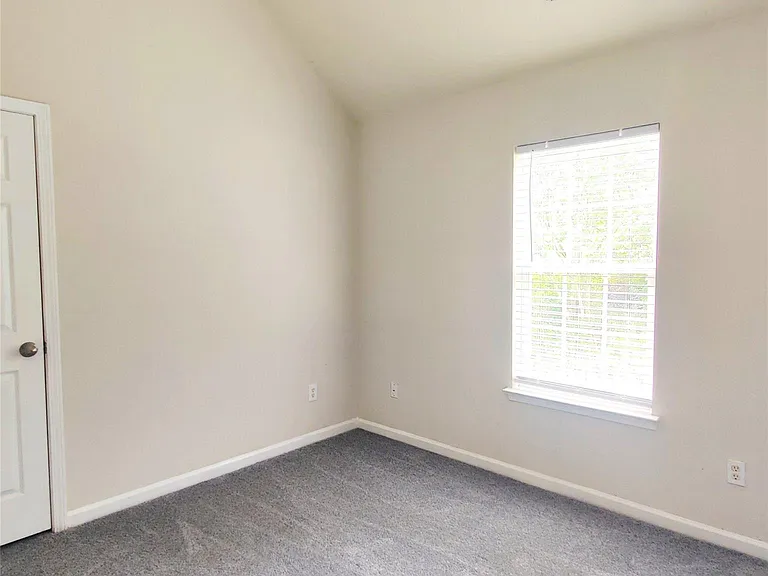 4204 Springhaven Dr — Photo 13