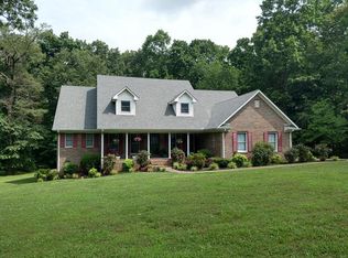 11 Ashley Ct, Lawrenceburg, TN 38464