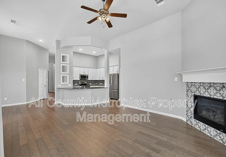 1602 Emerald Brook Ct — Photo 9