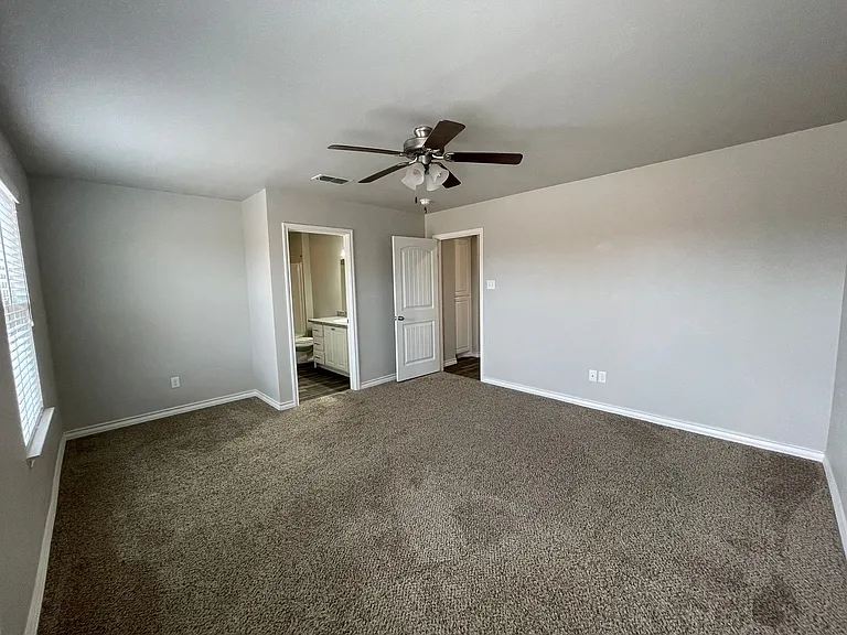 6040 24th St #39 — Photo 8