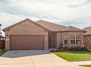 13829 Langston Lake Dr, Roanoke, TX 76262