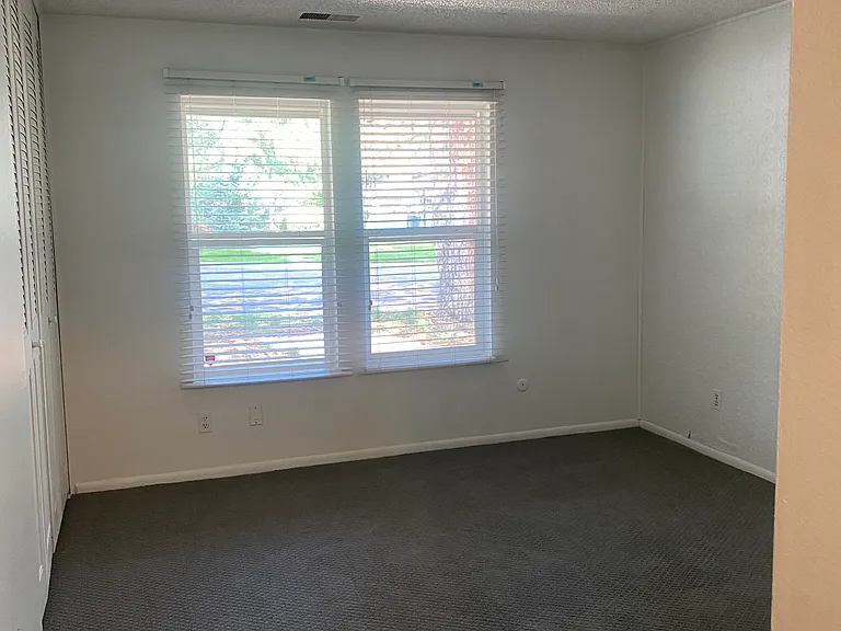 6006 S Willow Way — Photo 10
