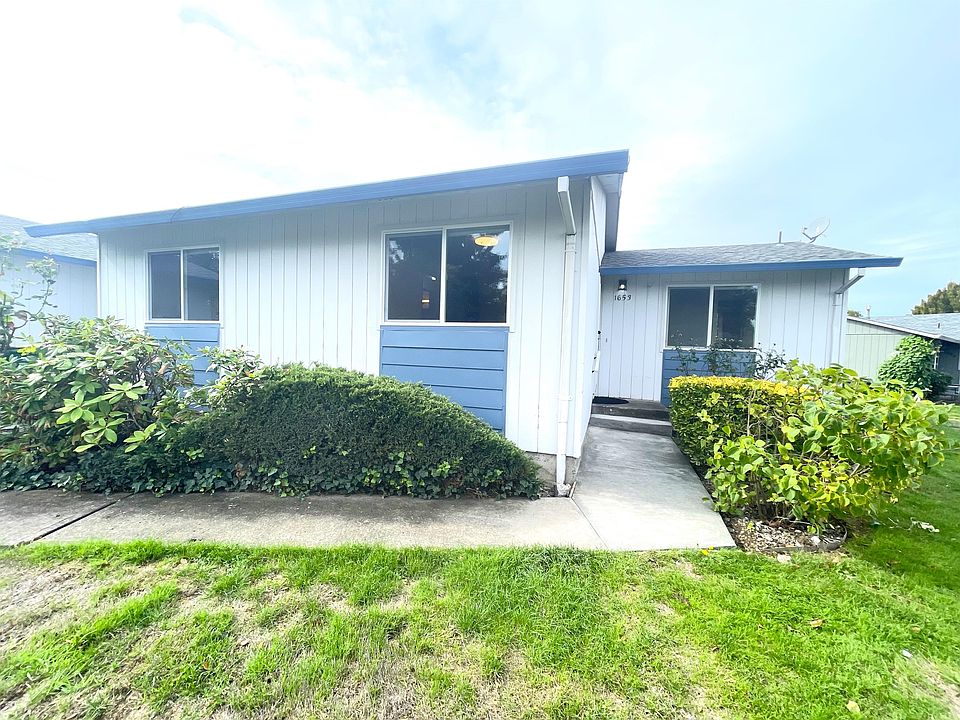 1653 NE 231st Ct, Troutdale, OR 97060 Zillow