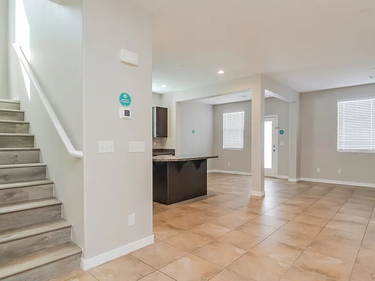 993 Pebble Lake St — Photo 6