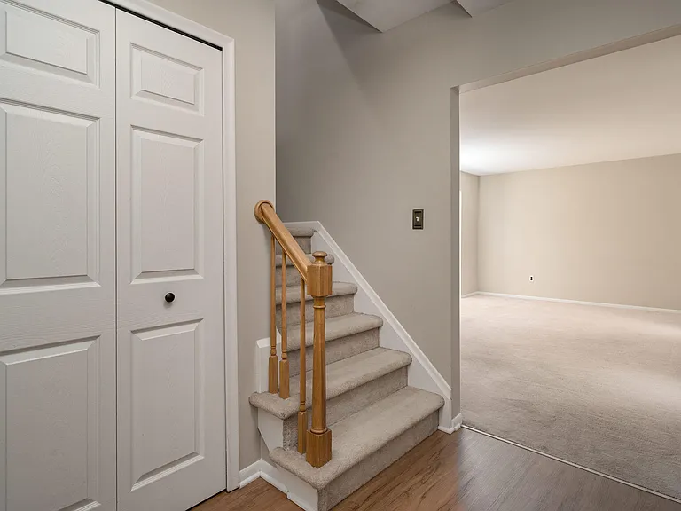 707 Rutgers Rd — Photo 23