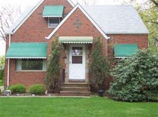 24170 Yosemite Dr, Euclid, OH