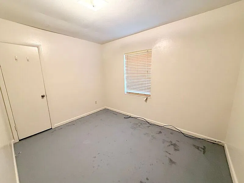 Studio, 1040 sqft, $850 — Photo 4