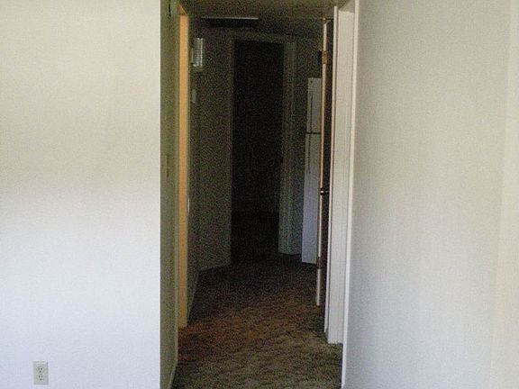 3rd image of 6030 E Akron St