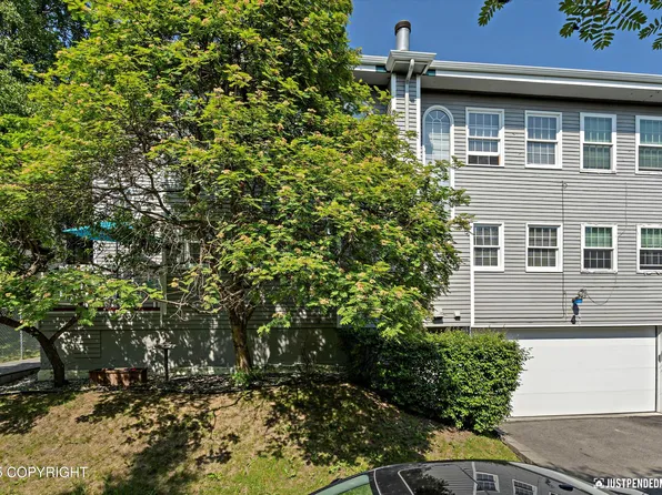 3601 Raspberry Rd APT 4C, Anchorage, AK 99502