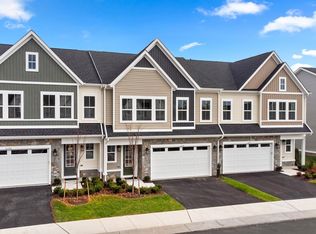 6795 Autumn Harvest Trl, Gainesville, VA 20155