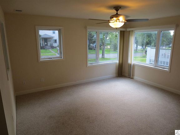 2nd image of 607 N 60th Ave W