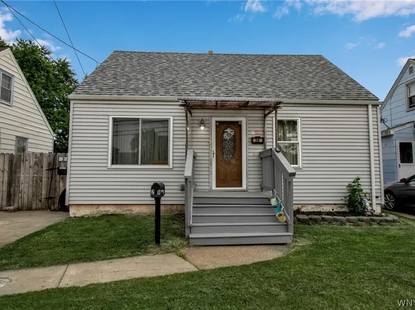28 Clayton St, Buffalo, NY 14207