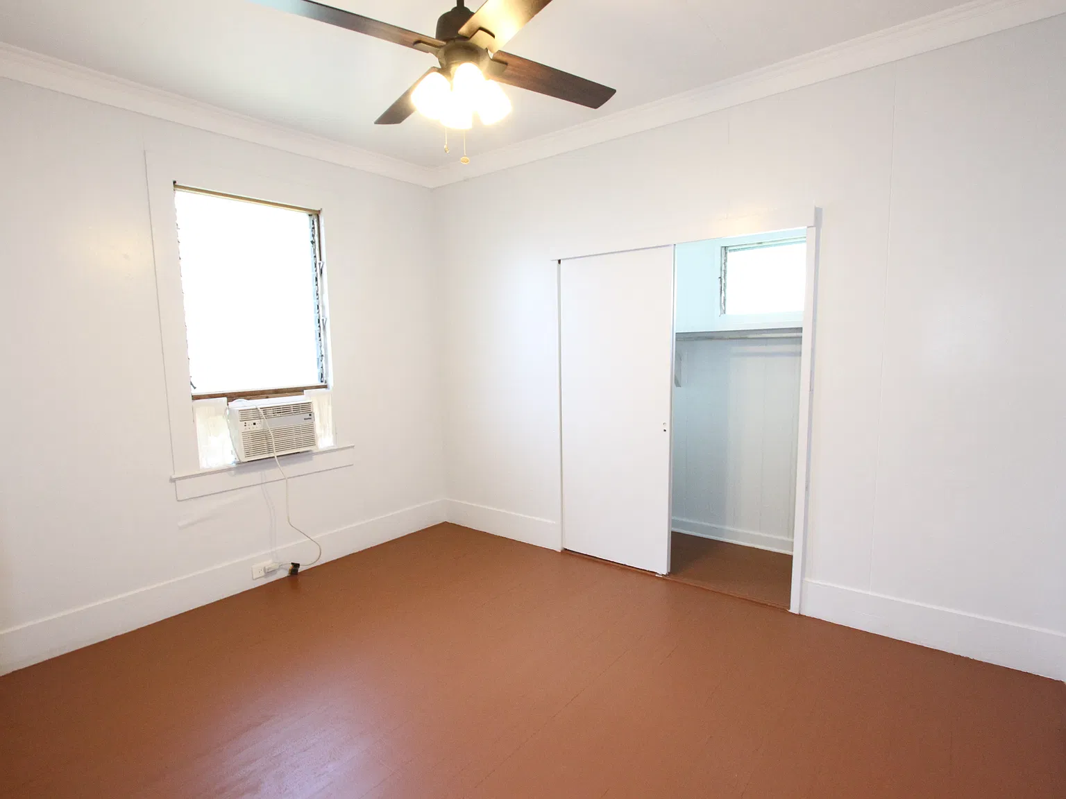 2 bed, 992 sqft, $2,600 — Photo 2