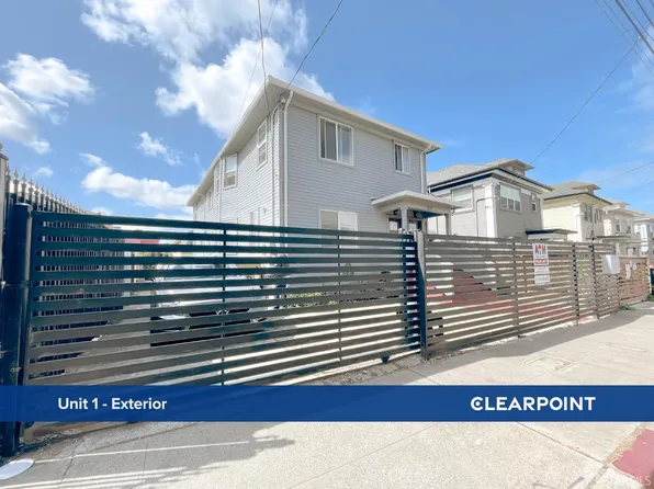 831 35th St, Oakland, CA 94608