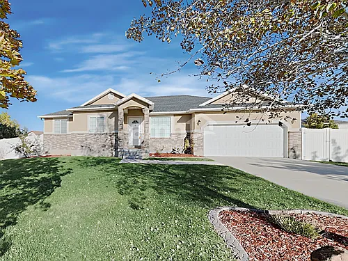 8607 S McGinnis Ln Photo 1