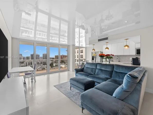 230 174th St APT 2202, Sunny Isles Beach, FL 33160