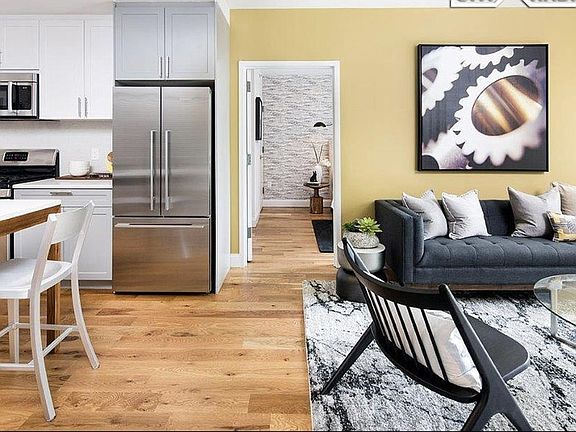 4th image of 490 Myrtle Ave APT 2B