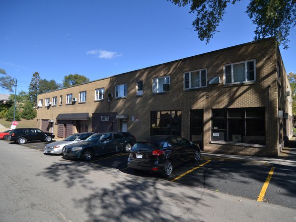 222 1/2 N Broadway St #12