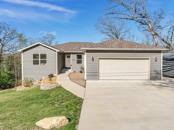 221 Maplewood Street, Forsyth, MO 65653