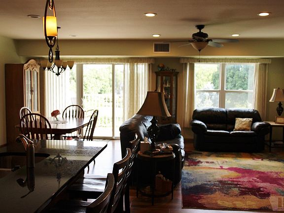 2nd image of 809 7th Ave N APT 205