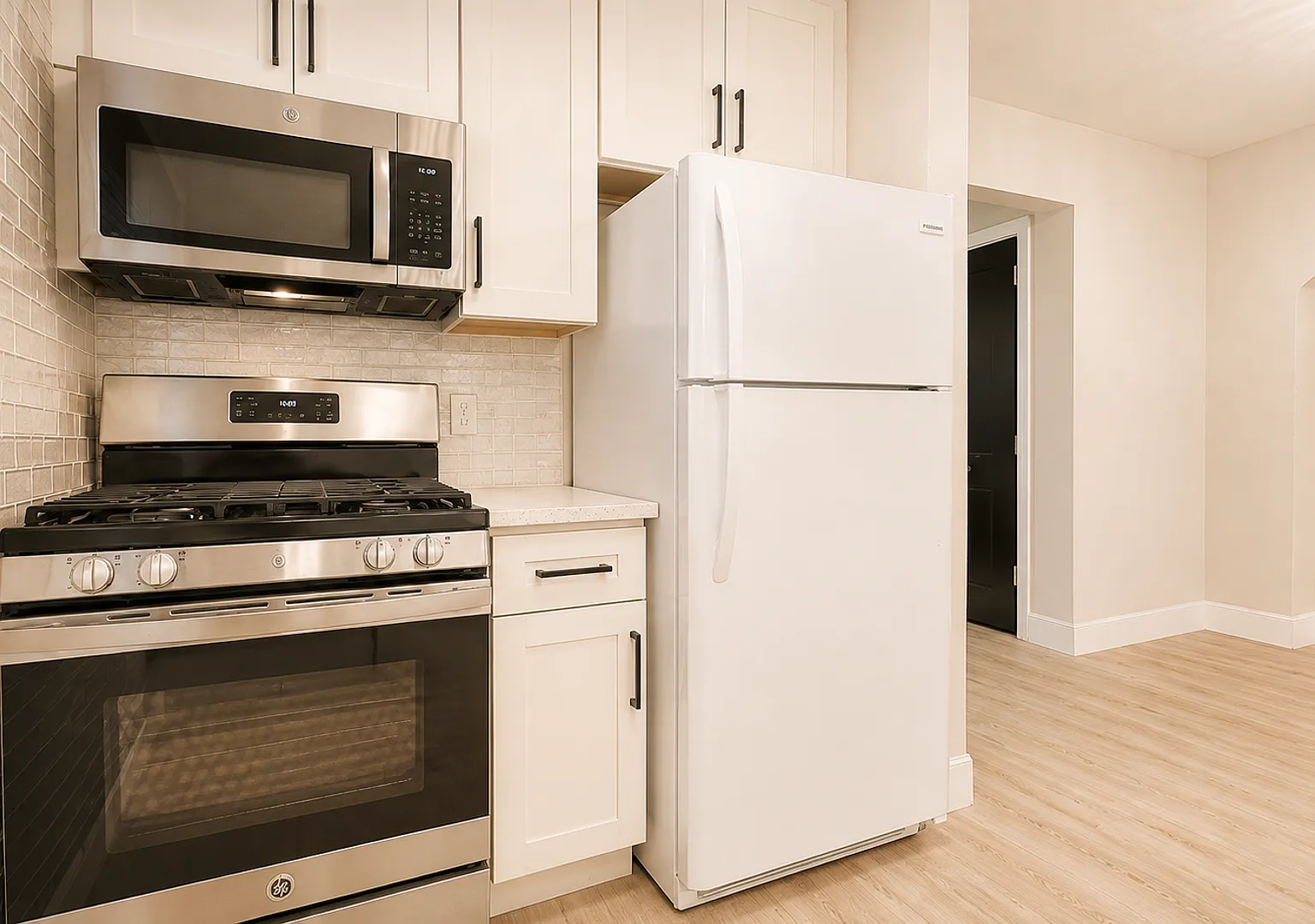 6266 Nottingham Avenue — Photo 3