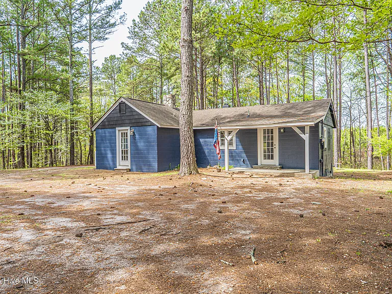 287 Candy Rd — Photo 1
