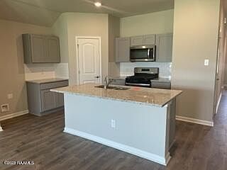 5th image of 100 Chesson Hill Dr
