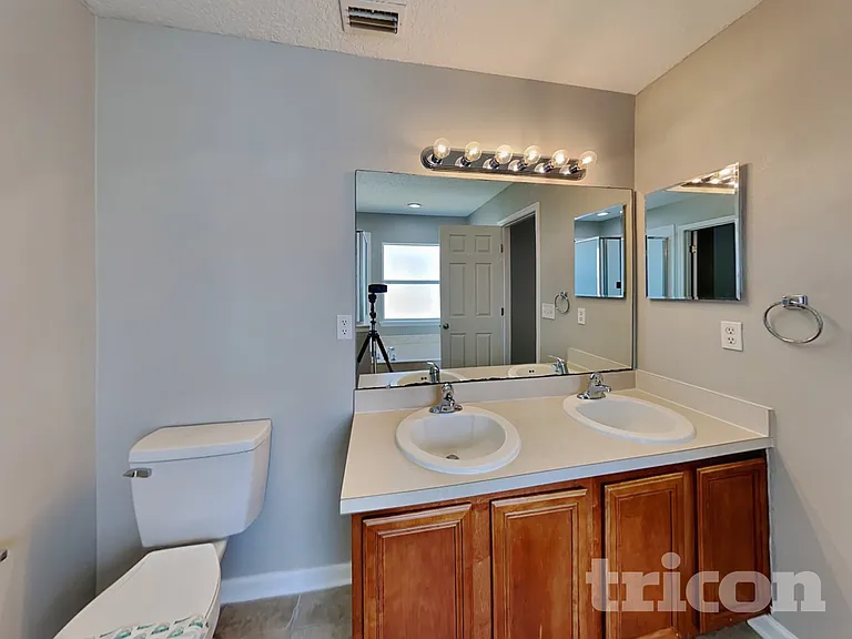11238 Justin Oaks Dr — Photo 6