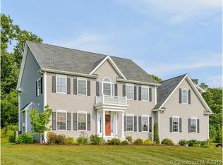 15 Harvest Ln, Southbury, CT 06488