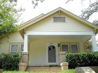 907 N Park St, Brenham, TX 77833