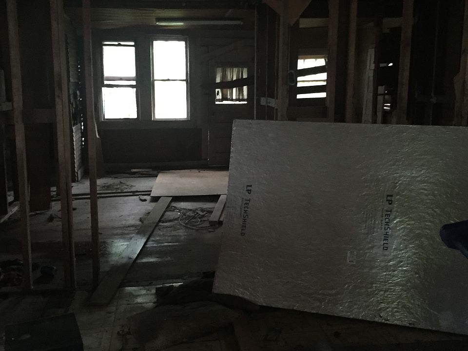 2nd image of 1211 14th St