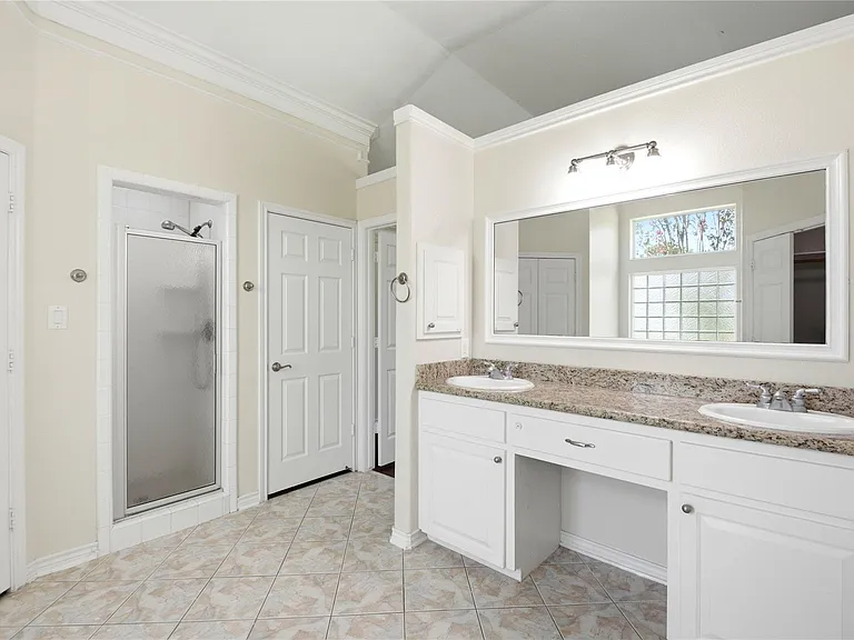 1702 Fantasy Woods Dr — Photo 26