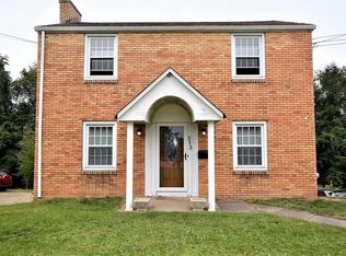 315 Hoffman Rd, Pittsburgh, PA 15212