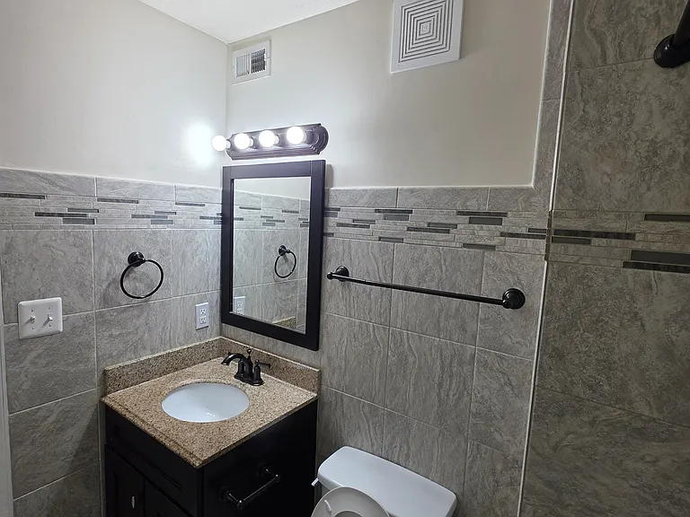 8961 Town Center Cir — Photo 3