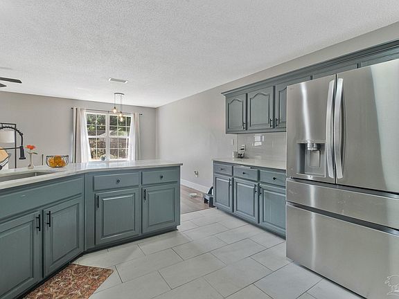 4th image of 3972 Floridatown Rd