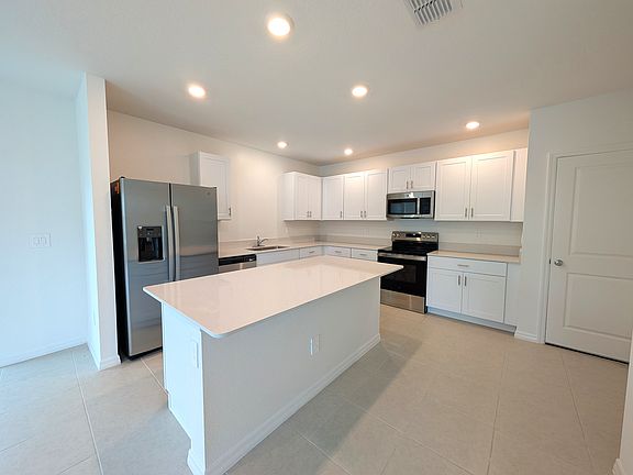 5th image of 10619 Sage Canyon Dr