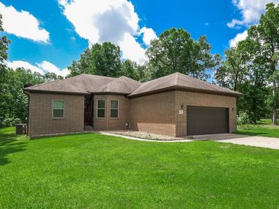 1090 Whispering Oak Dr, Redfield, AR, 72132