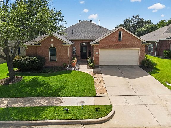 2nd image of 5117 Timber Park Dr