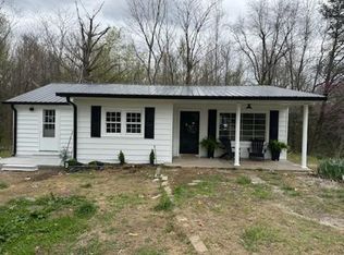 135 Doak Fletcher Ln, Allons, TN 38541
