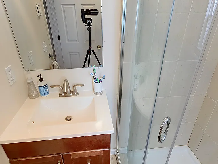 146 Sycamore St #1 — Photo 11