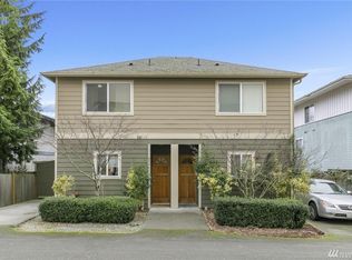 9541 Interlake Ave N APT C, Seattle, WA 98103