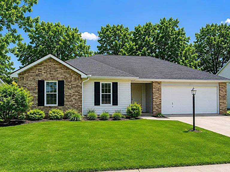 10210 Clear Creek Ct — Photo 2
