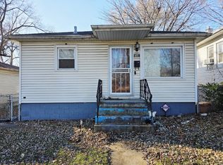 794 Porter St, Gary, IN 46406